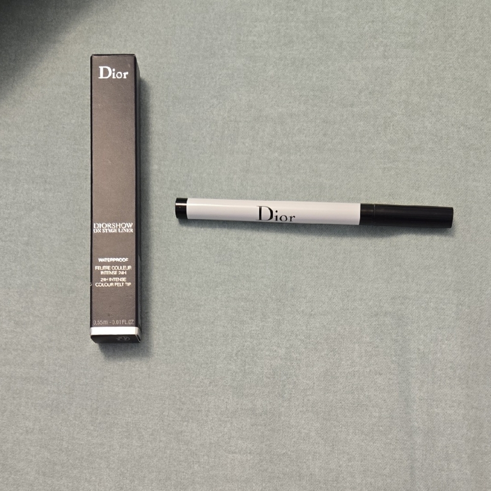 BNIB. Diorshow On Stage Waterproof Liquid Eyeliner In MATTE WHITE